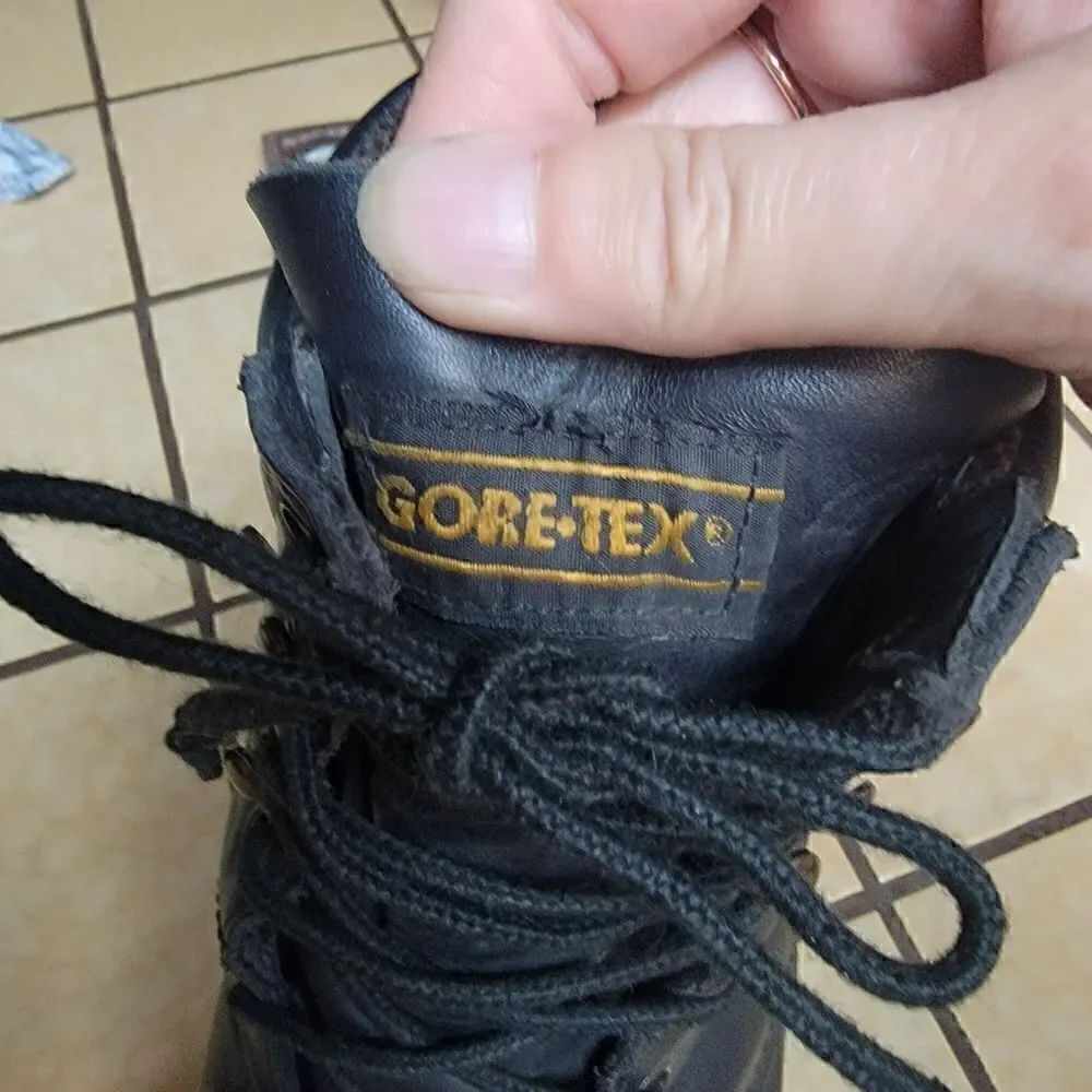 COPY - Red Wing Men's Black Leather Gore-Tex  Steel Toe Work Boots. Size 12